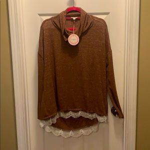 NWT, medium Umgee sweater